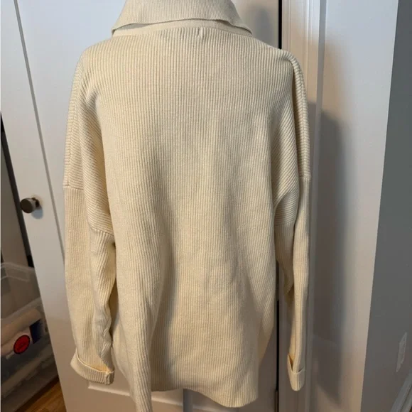 Elegant Cream V-Neck Women's Sweater - Picture 2 of 5